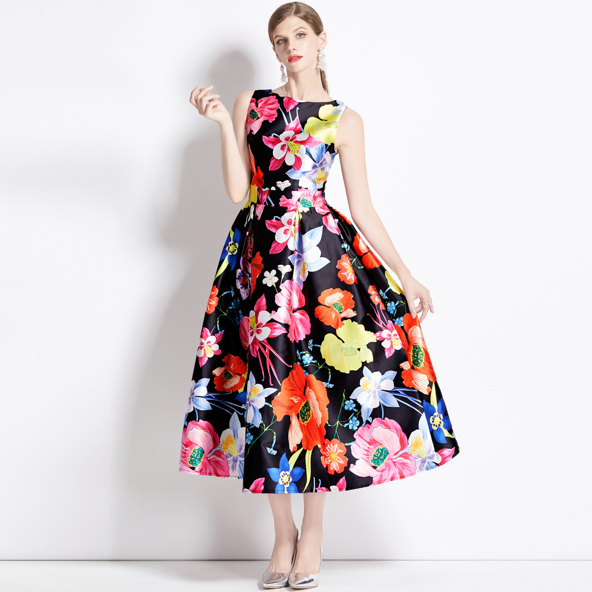 S~3L★出かけ 結婚式 二次会  パーティー デート　 華やか　ノースリーブ　花柄ワンピース