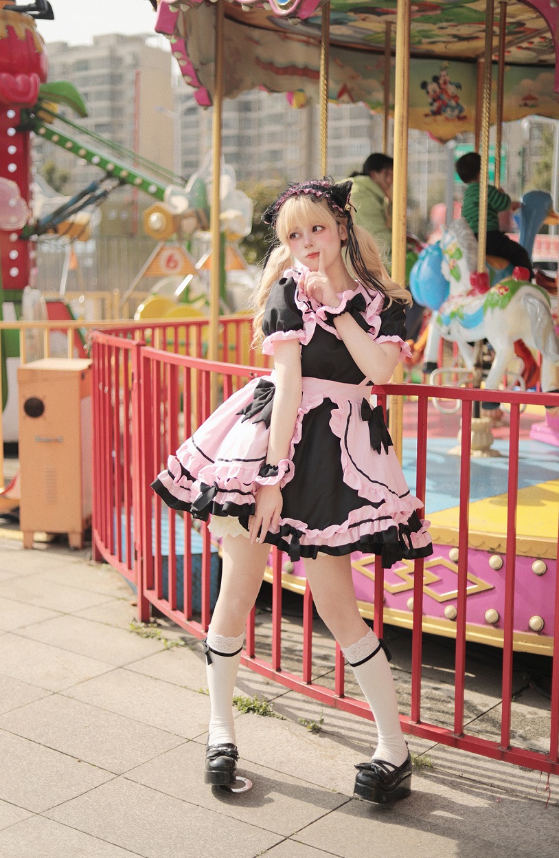 S～6L大きいサイズ★コスプレ メイド服  エプロン バイカラー  可愛いフリル　コスプレ 6set