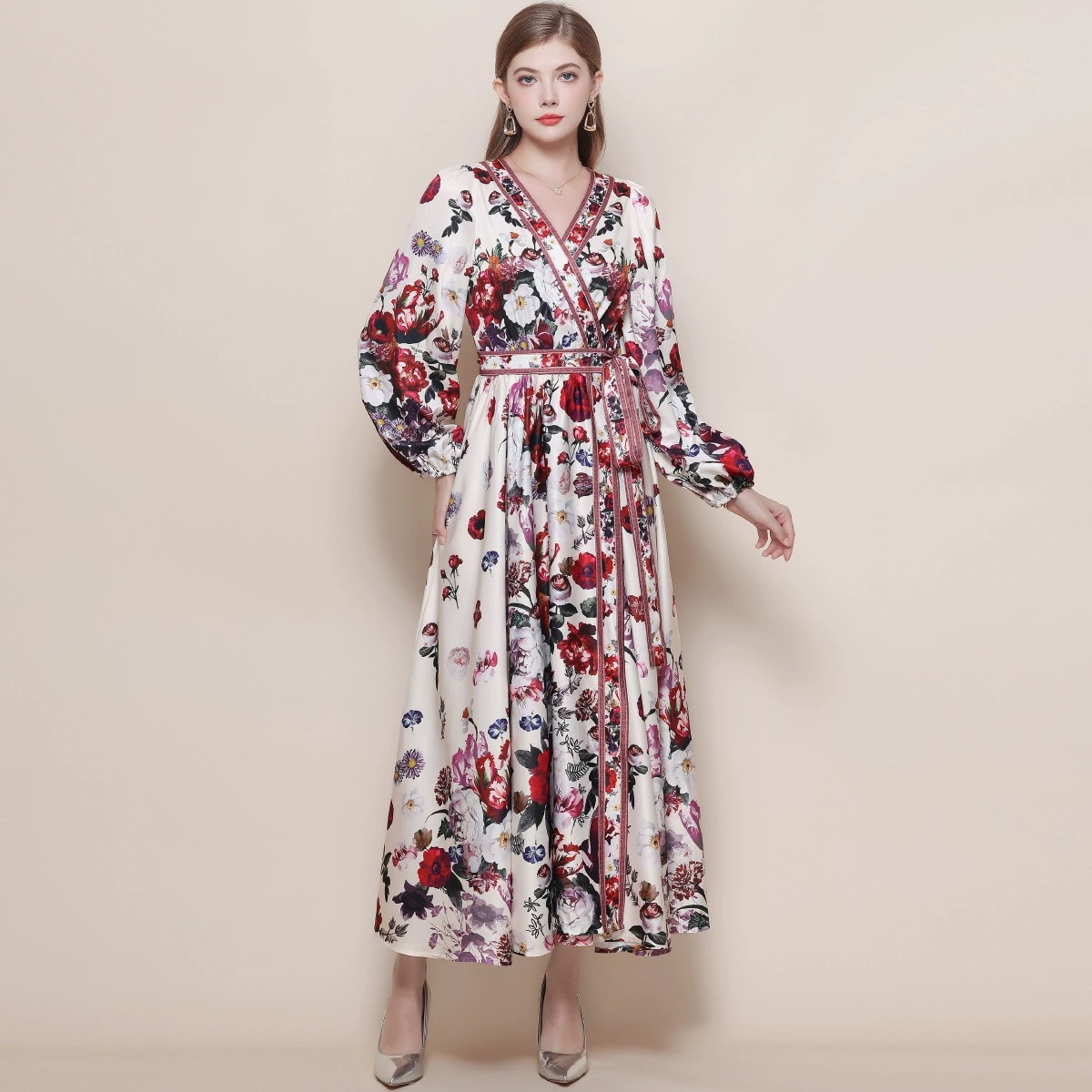 2026新作★出かけ パーティー   上品感カシュクール 可愛い長袖パフスリーブ花柄ロングワンピース