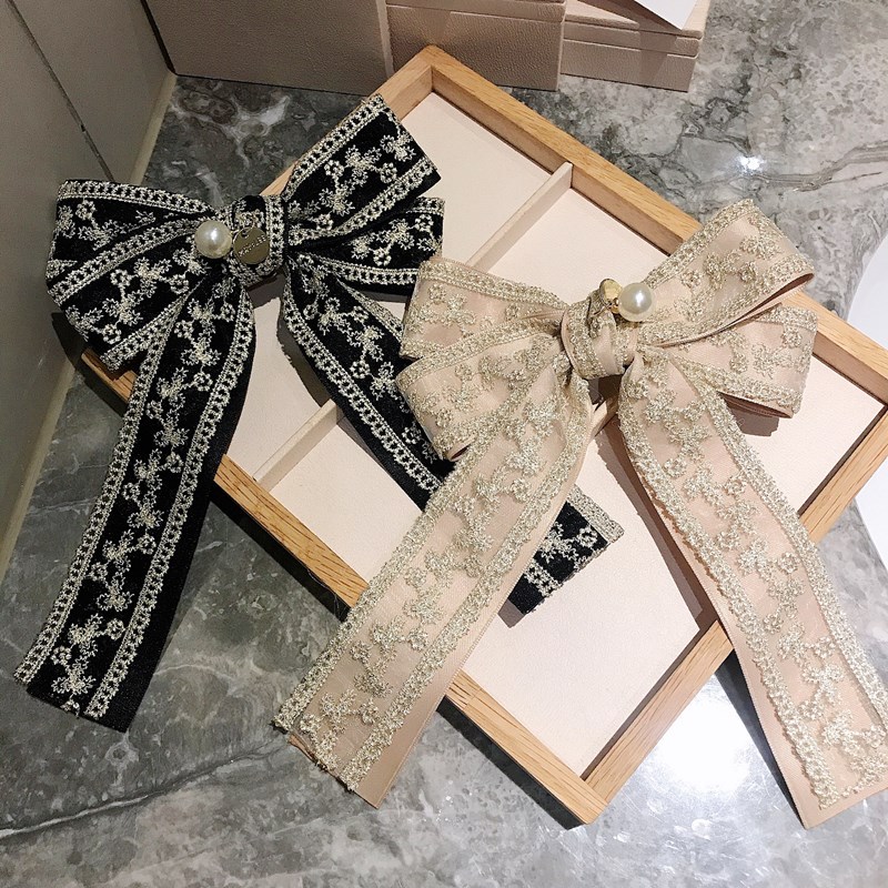 アクセサリー リボン ブローチ クラシカルリボンブローチ  かわいい　花柄刺繍レースパール プレゼント