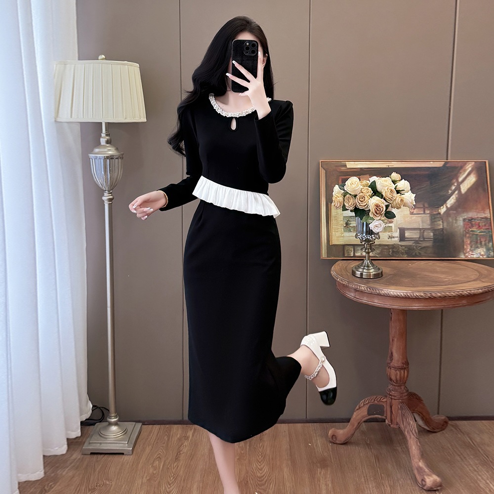 ★M～5L★大きいサイズ　 高級感ビーズ付き　オシャレペプラムフレア　ドレス　ワンピース